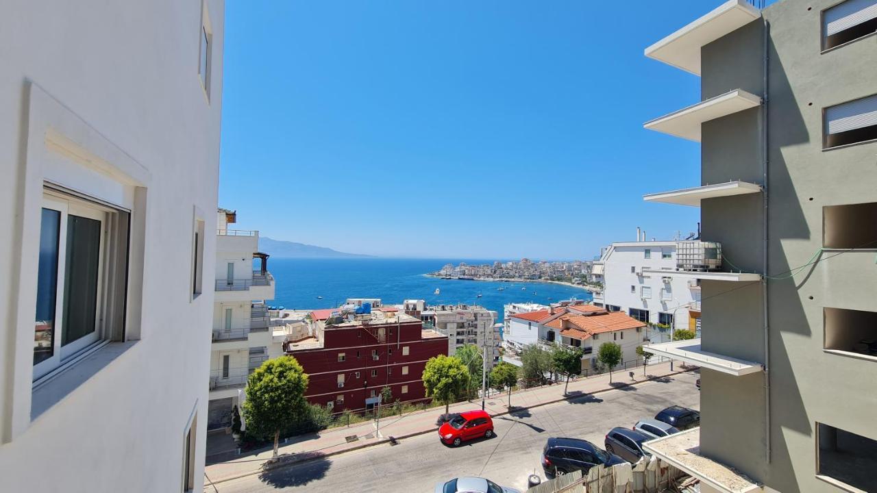 Sea And City View Apartment Sarandë Esterno foto